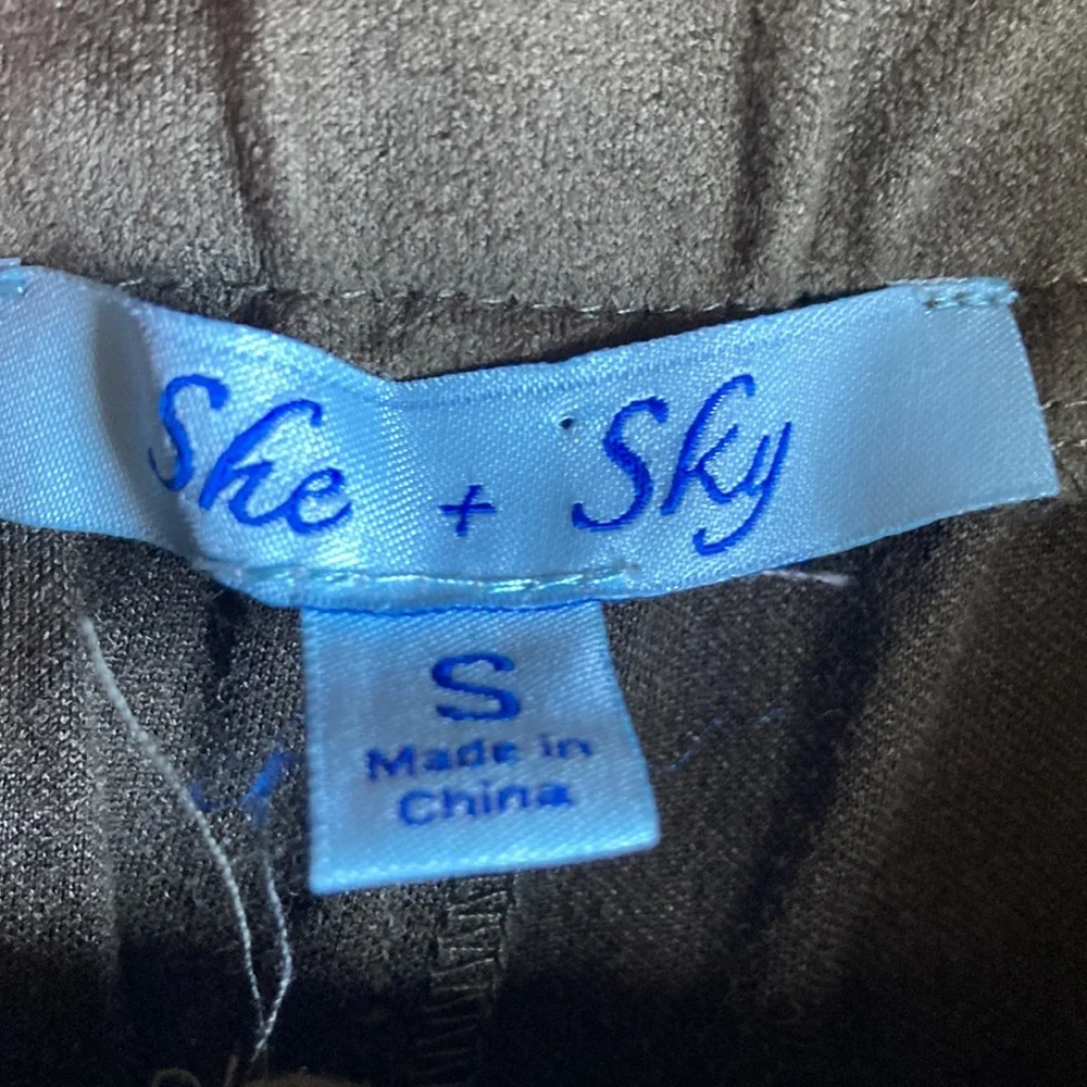 She & Sky Dressy Paper Bag Shorts, green suede, size small
